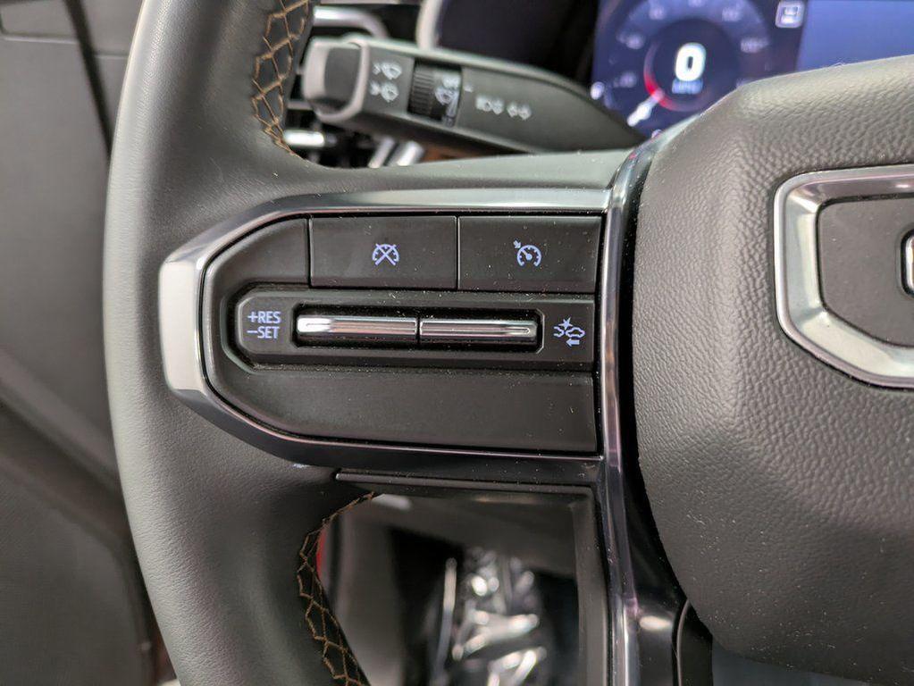 used 2024 GMC Canyon car, priced at $40,597