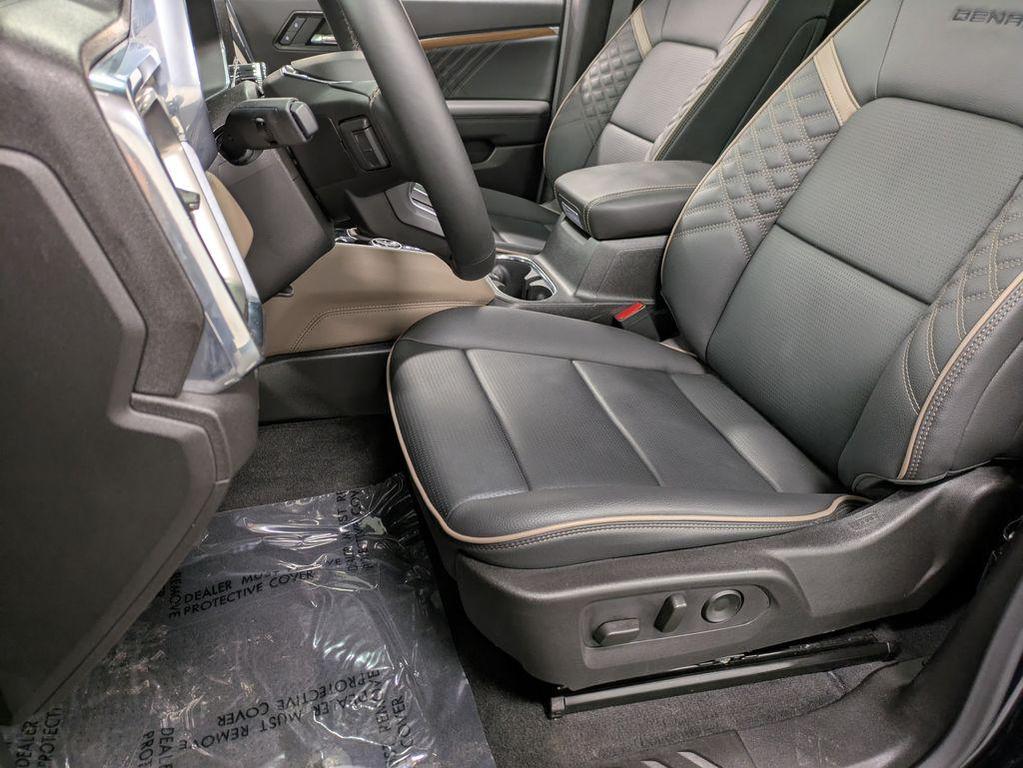 used 2025 GMC Canyon car, priced at $48,900