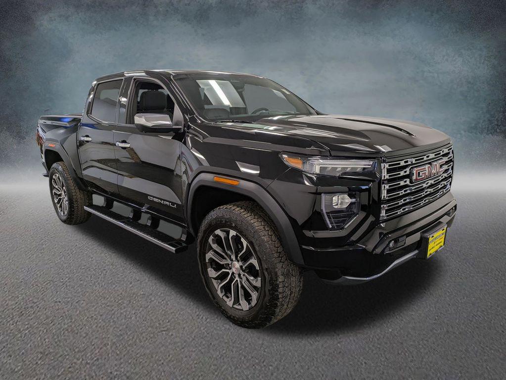 used 2025 GMC Canyon car, priced at $48,900