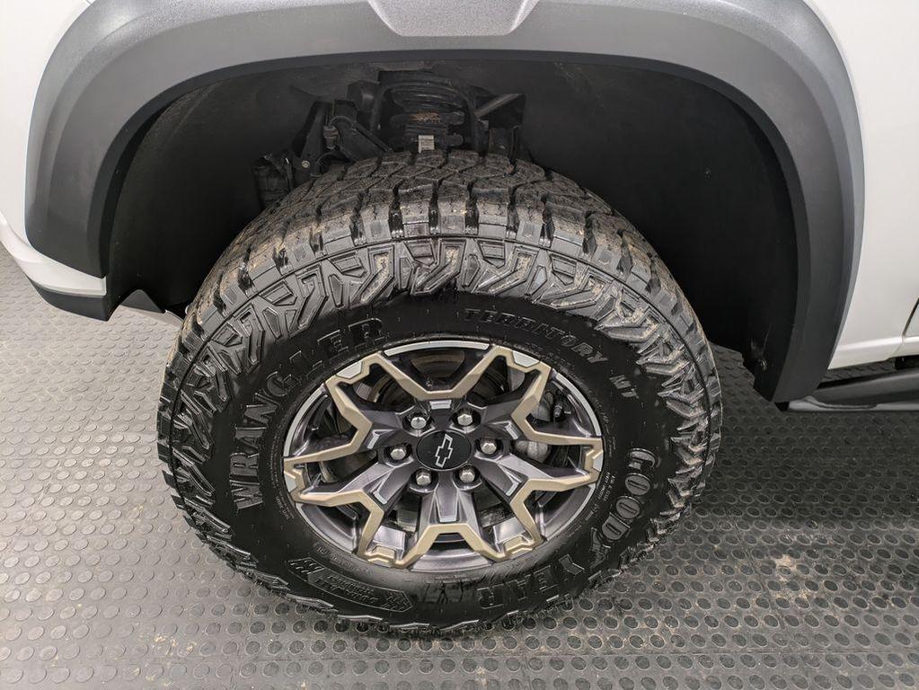 used 2024 Chevrolet Colorado car, priced at $45,330