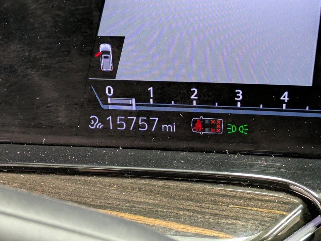 used 2024 Cadillac Escalade car, priced at $85,167