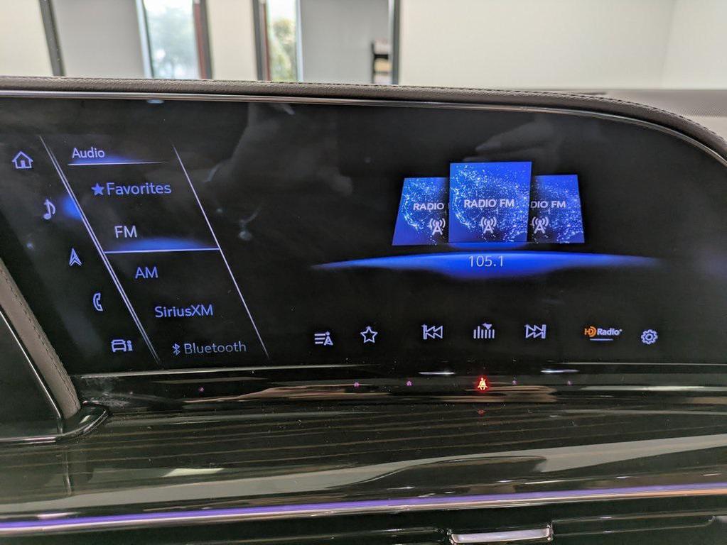 used 2024 Cadillac Escalade car, priced at $85,167