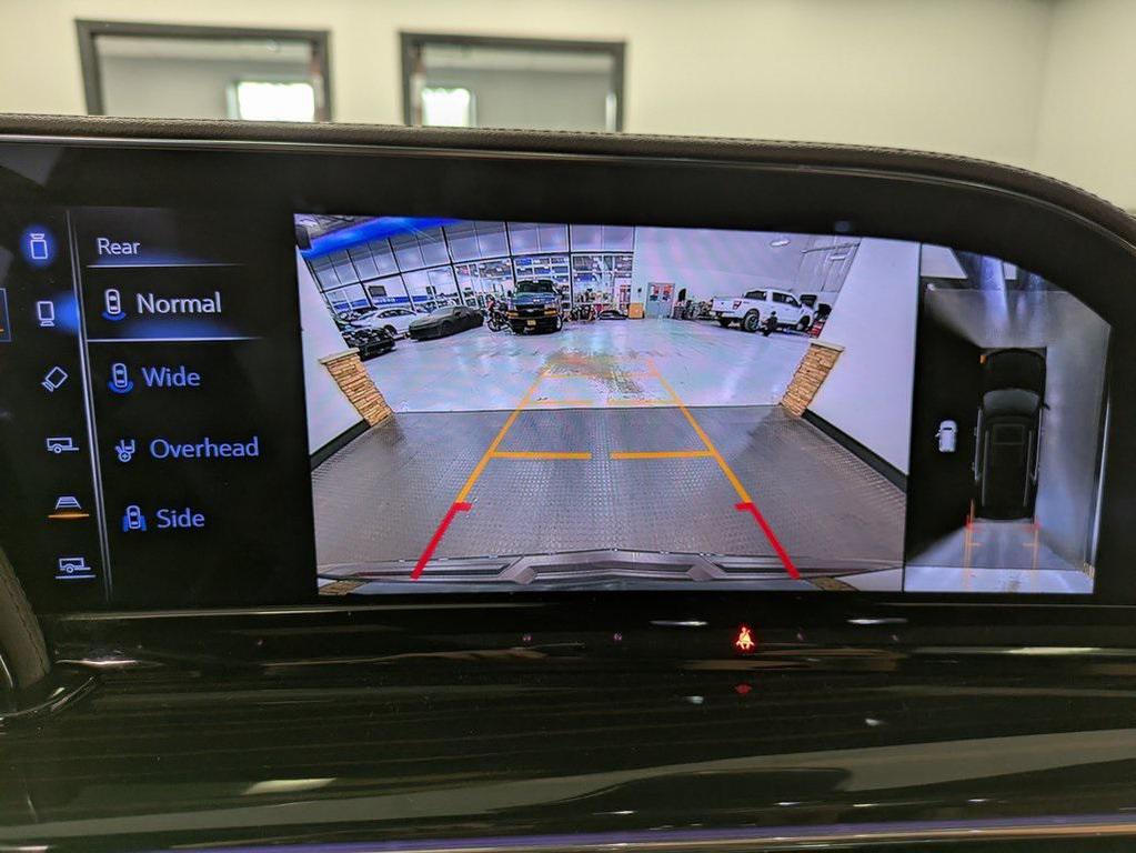 used 2024 Cadillac Escalade car, priced at $85,167