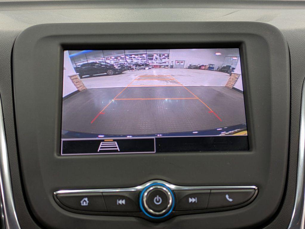 used 2022 Chevrolet Equinox car, priced at $16,816