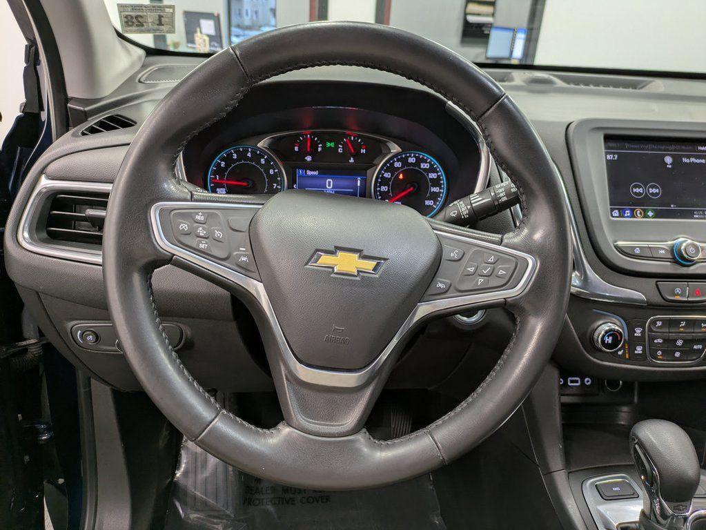 used 2022 Chevrolet Equinox car, priced at $16,816
