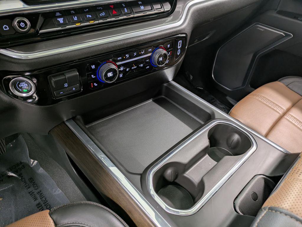 used 2025 Chevrolet Silverado 2500 car, priced at $77,900