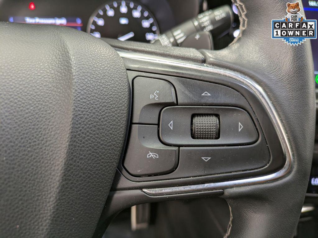 used 2023 Buick Envision car, priced at $28,900