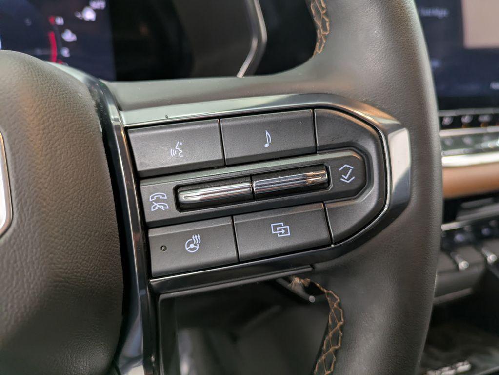 used 2023 GMC Canyon car, priced at $38,177