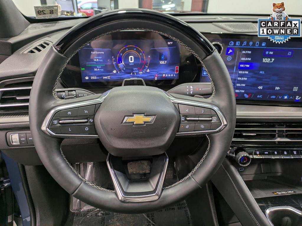 used 2024 Chevrolet Traverse car, priced at $37,489