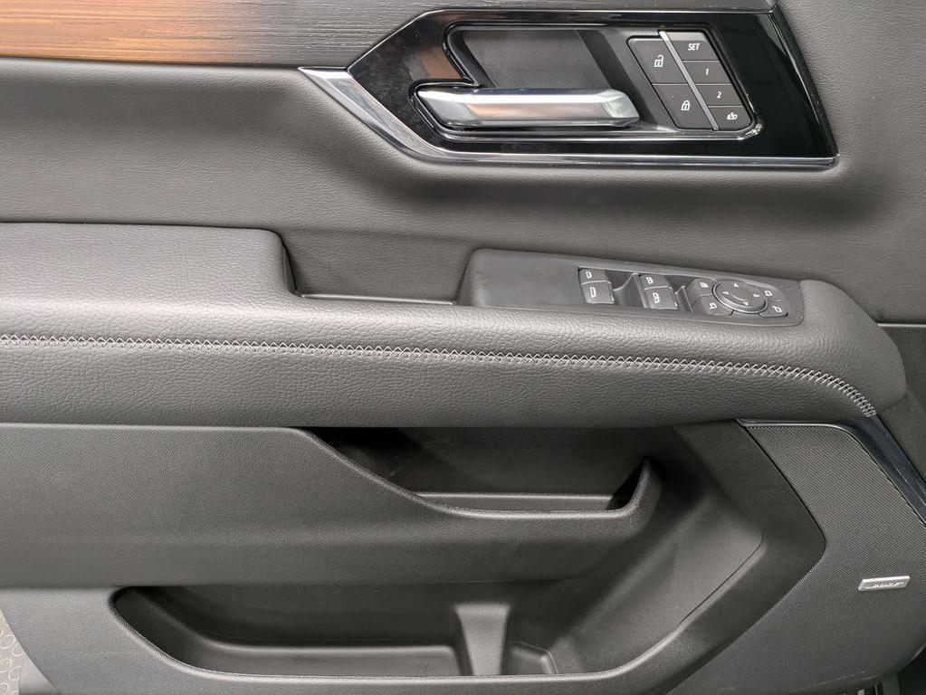 used 2026 GMC Yukon XL car, priced at $89,900