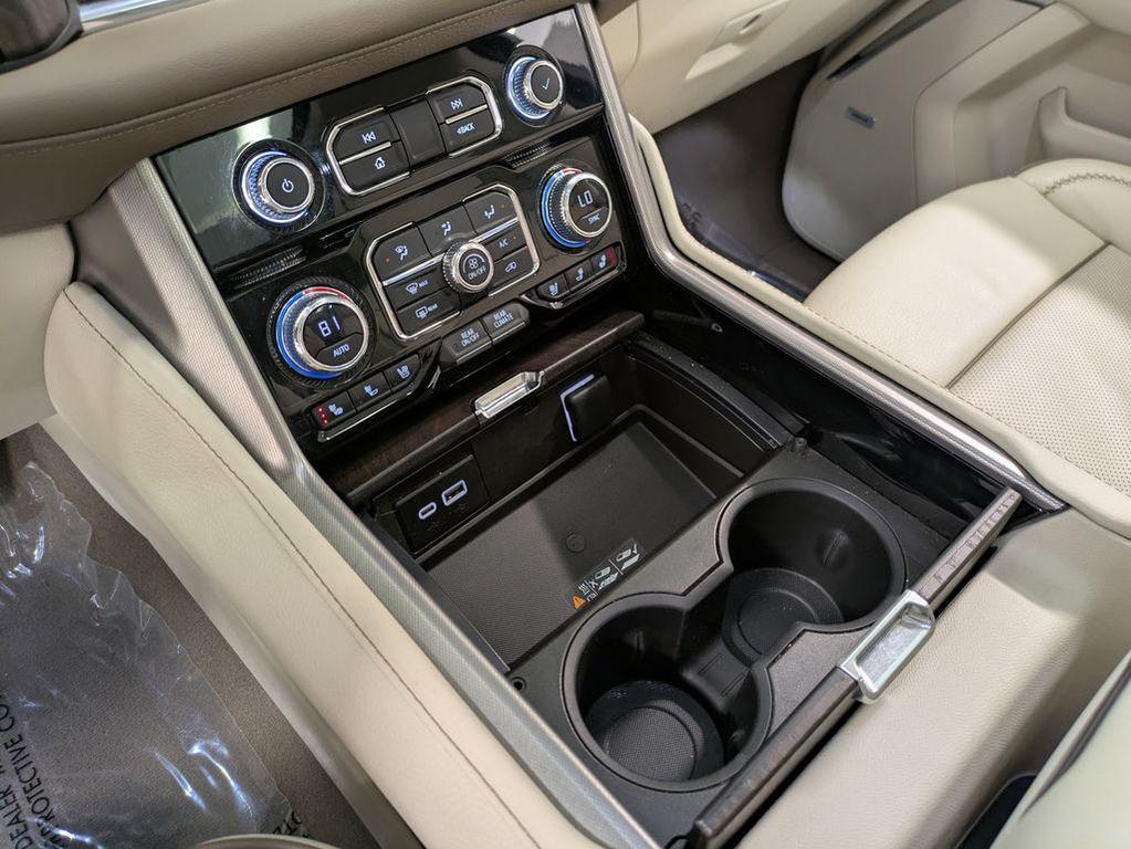 used 2024 GMC Yukon car, priced at $73,900