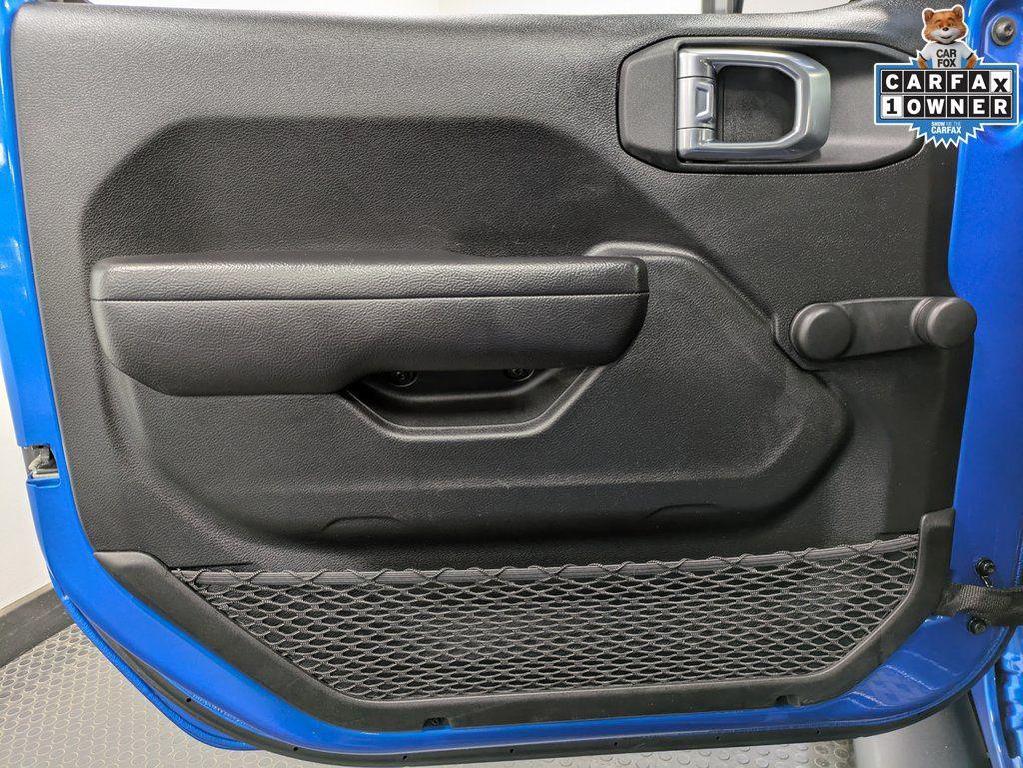 used 2024 Jeep Gladiator car, priced at $33,411