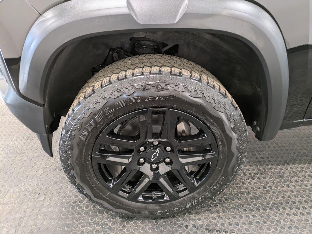 used 2024 Chevrolet Colorado car, priced at $37,100