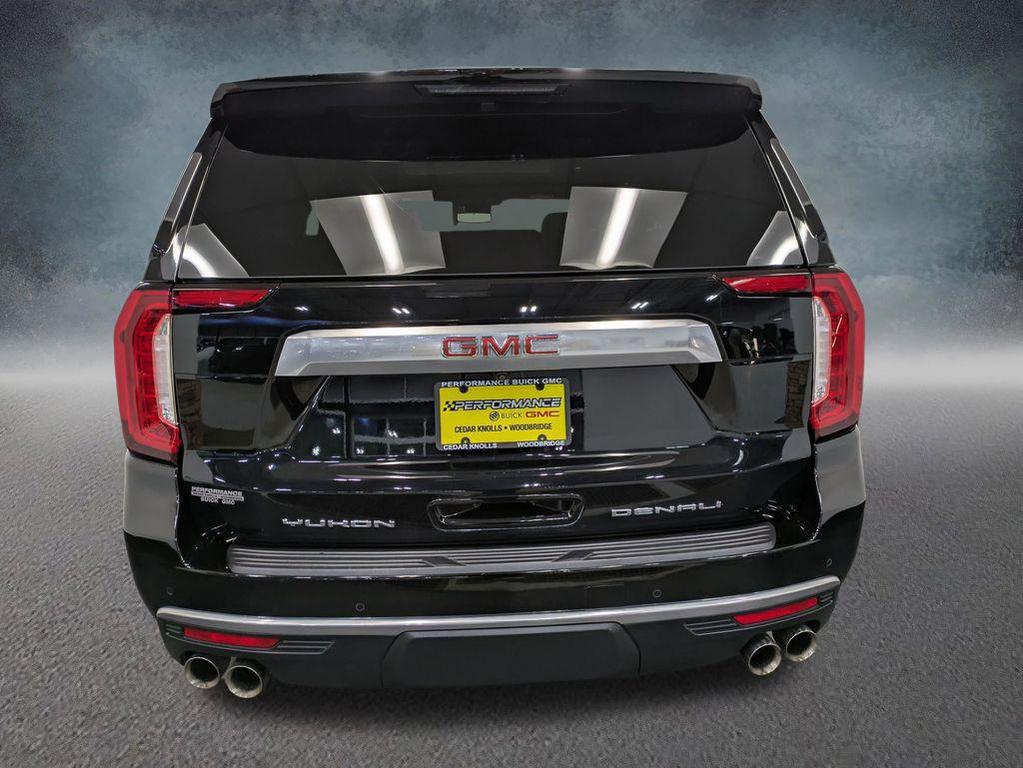 used 2024 GMC Yukon car, priced at $71,806