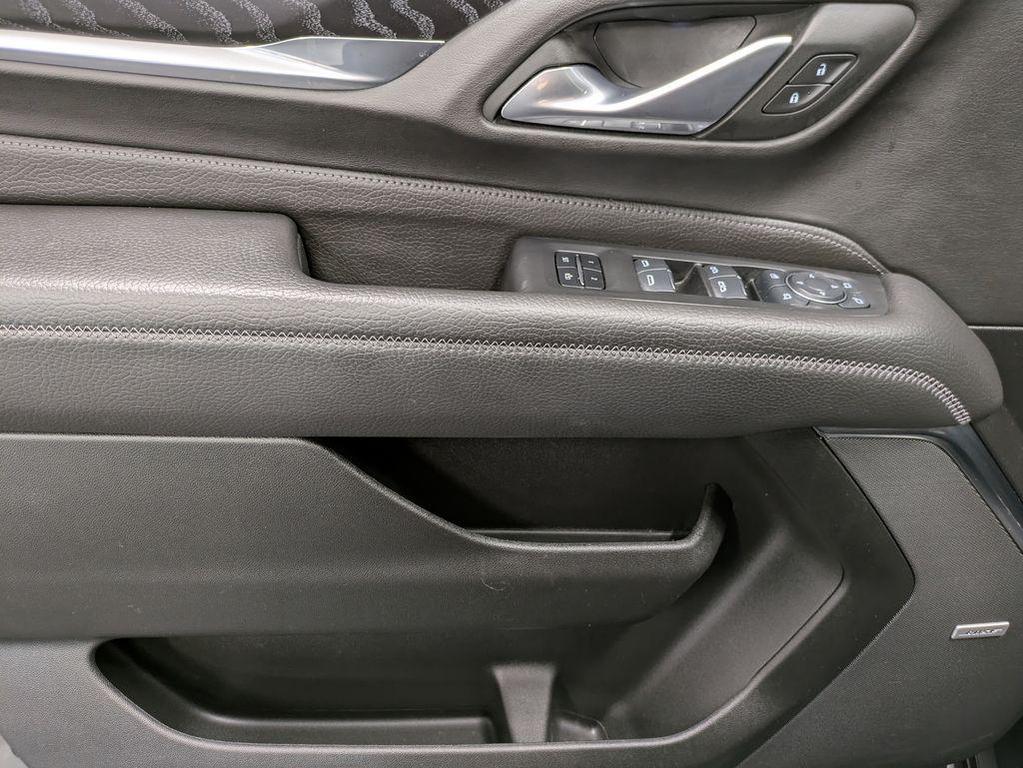 used 2024 GMC Yukon car, priced at $71,806