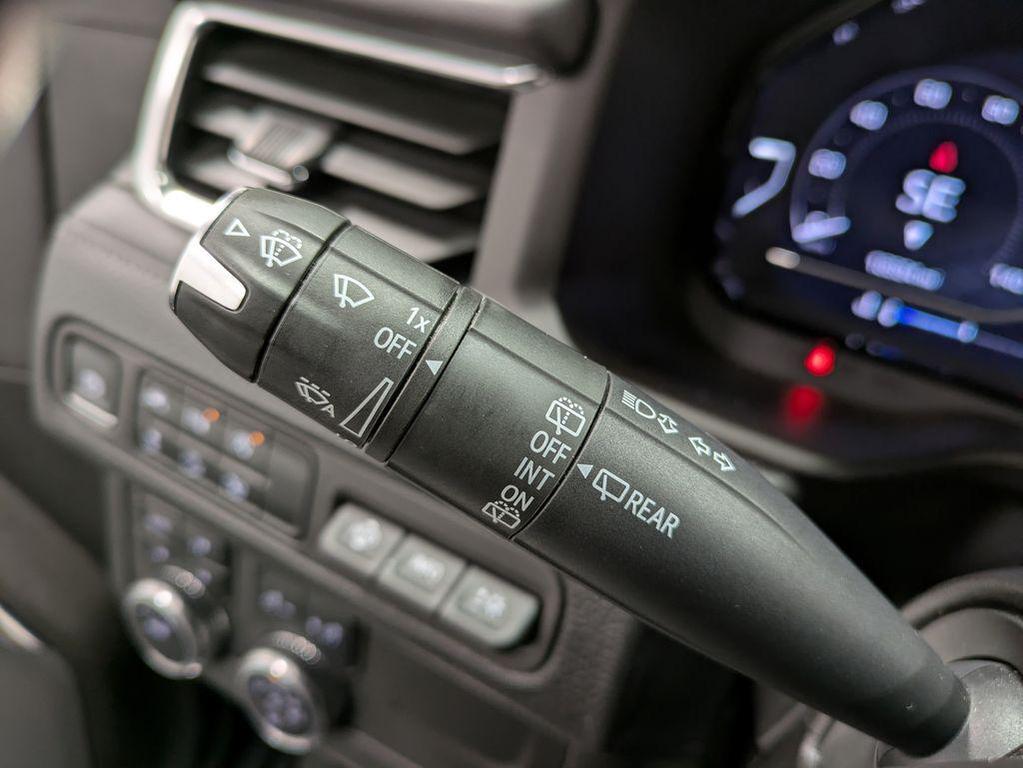 used 2024 GMC Yukon car, priced at $71,806