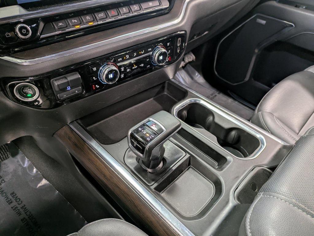 used 2023 GMC Sierra 1500 car, priced at $43,900