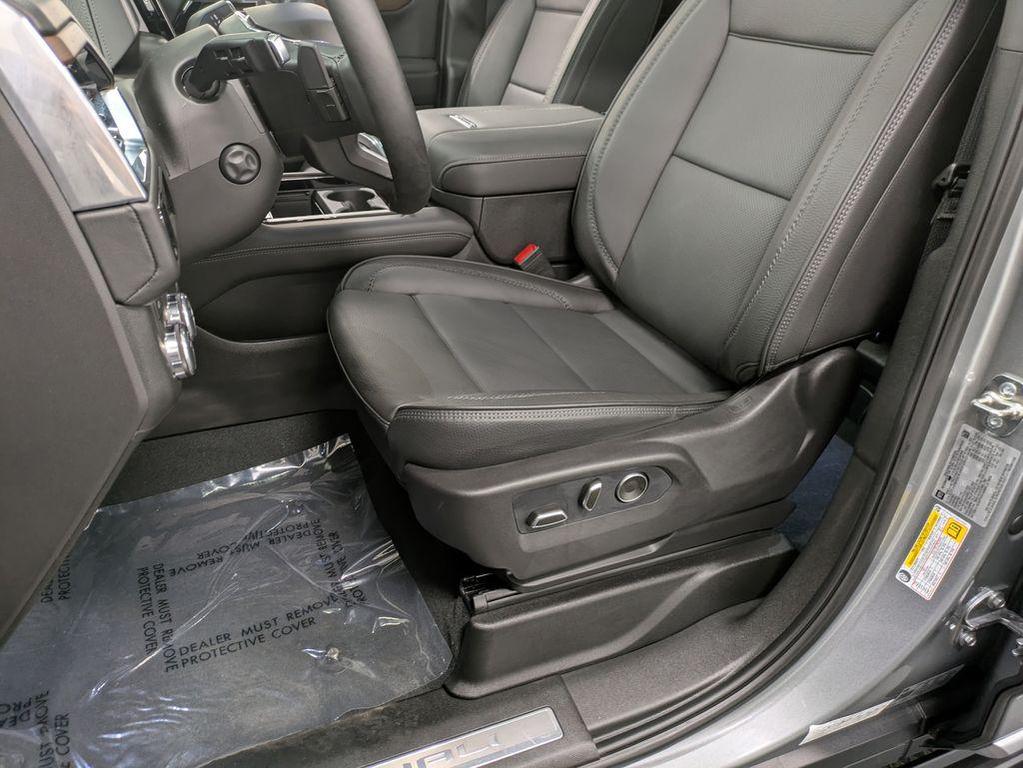 used 2026 GMC Yukon XL car, priced at $88,551