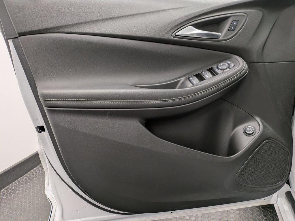 used 2023 Buick Encore GX car, priced at $22,900