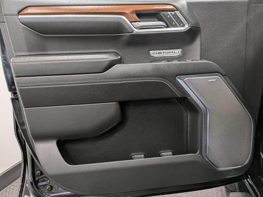 used 2023 GMC Sierra 1500 car, priced at $51,900