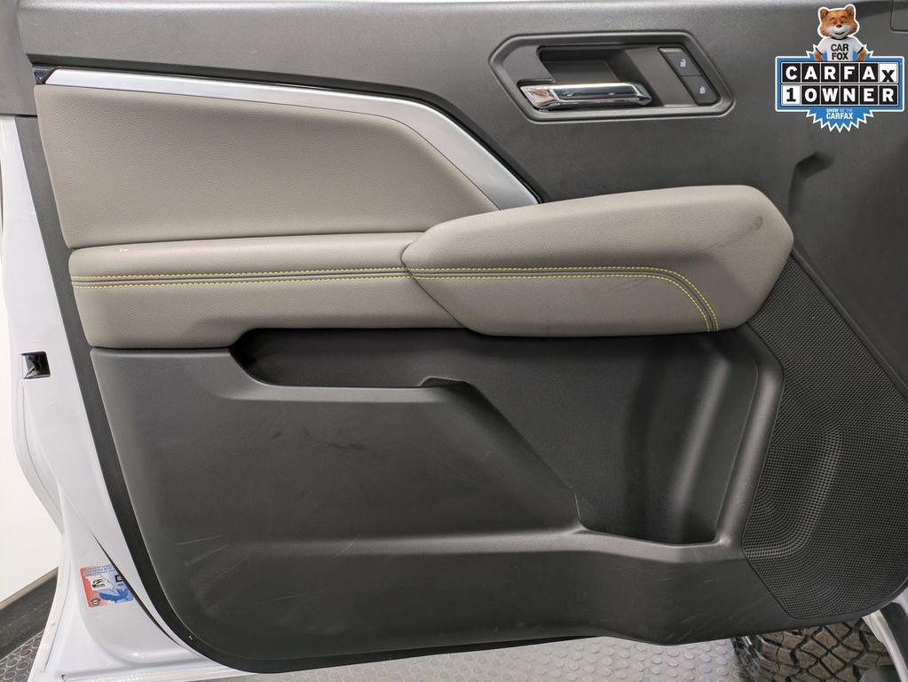 used 2024 Chevrolet Colorado car, priced at $48,900
