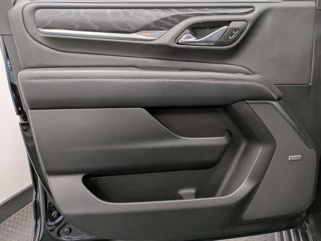 used 2023 GMC Yukon car, priced at $60,900