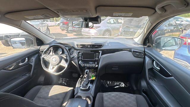used 2022 Nissan Rogue Sport car, priced at $13,400