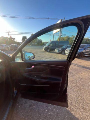 used 2021 Hyundai Santa Fe car, priced at $13,257