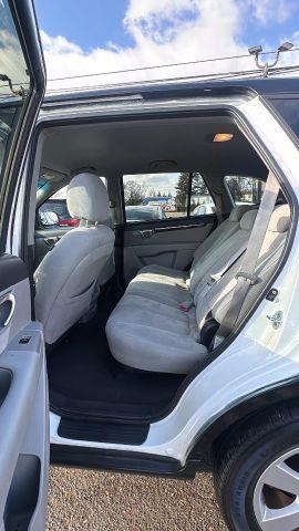 used 2009 Hyundai Santa Fe car, priced at $5,287