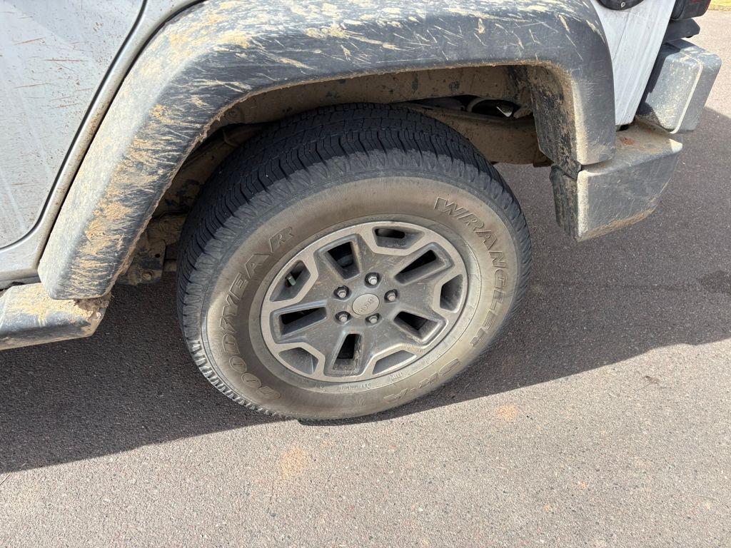 used 2014 Jeep Wrangler Unlimited car, priced at $17,995