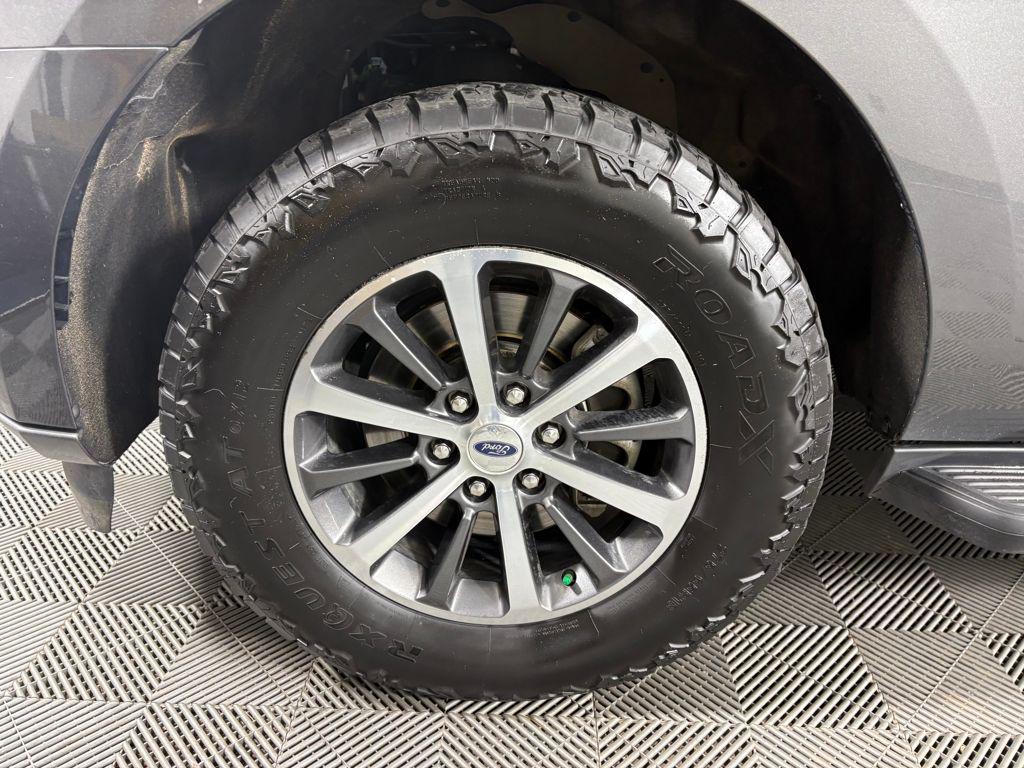 used 2021 Ford Expedition Max car, priced at $28,299