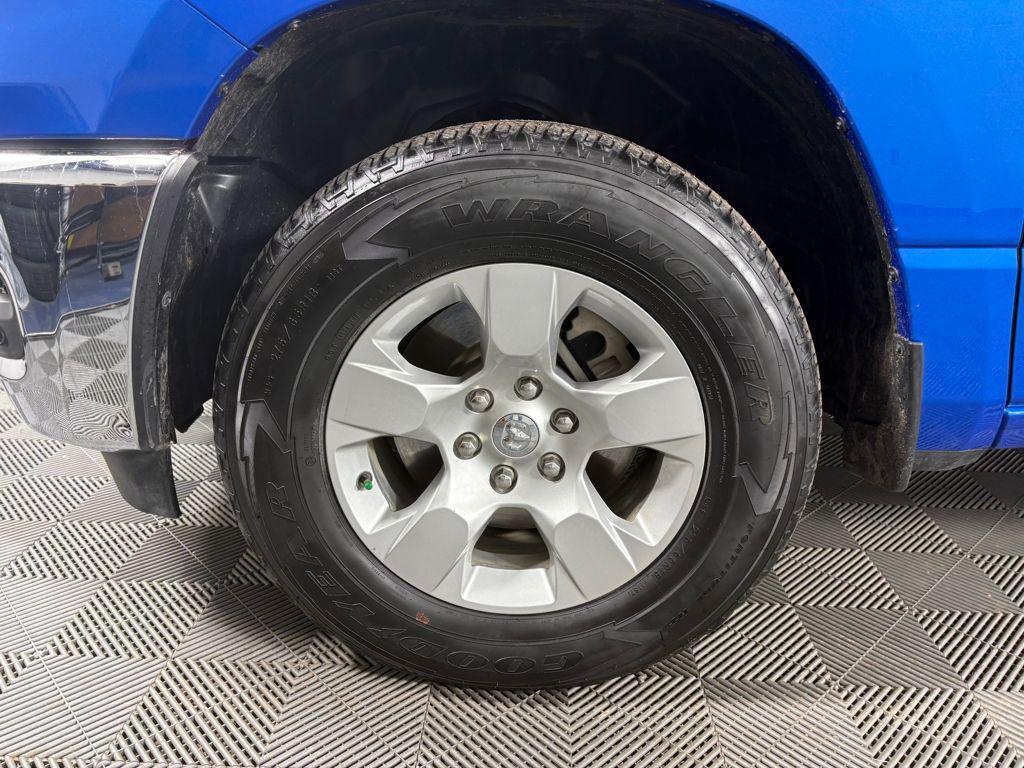 used 2025 Ram 1500 car, priced at $37,999