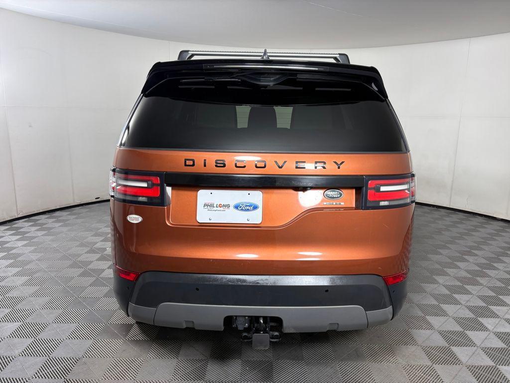 used 2019 Land Rover Discovery car, priced at $18,777