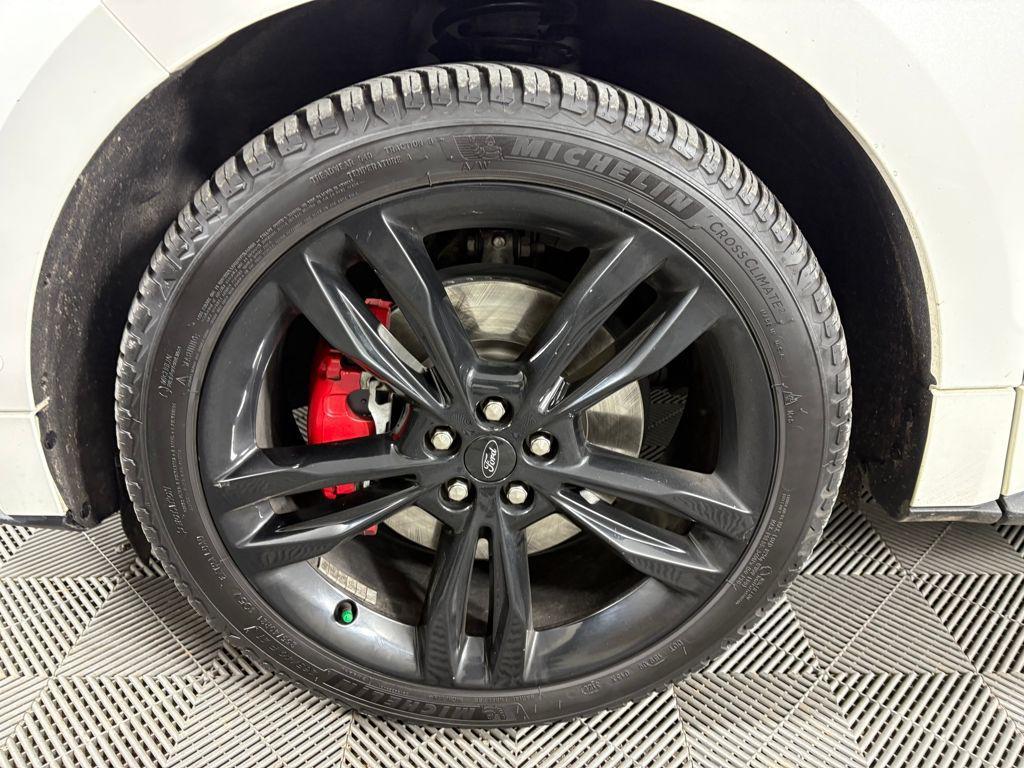 used 2022 Ford Edge car, priced at $28,777