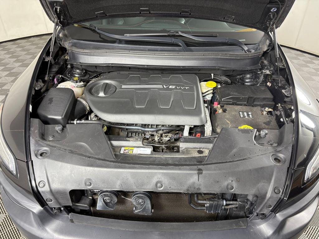 used 2015 Jeep Cherokee car, priced at $14,899