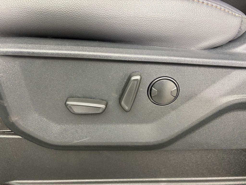 new 2025 Ford F-250 car, priced at $128,995