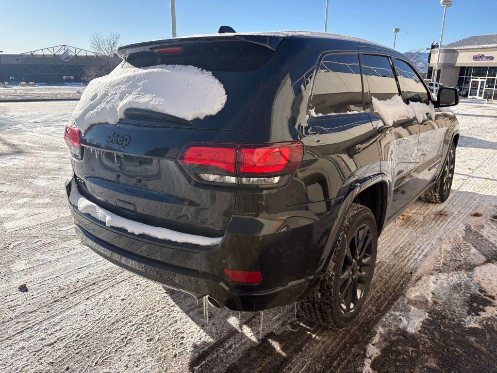 used 2018 Jeep Grand Cherokee car, priced at $19,495