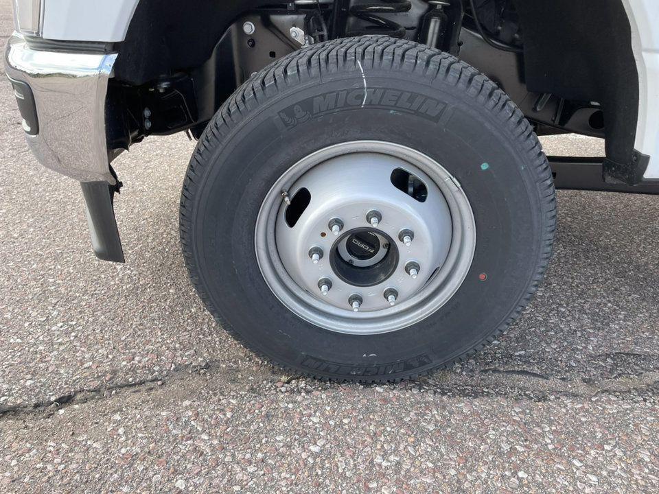 new 2024 Ford F-350 car, priced at $79,995