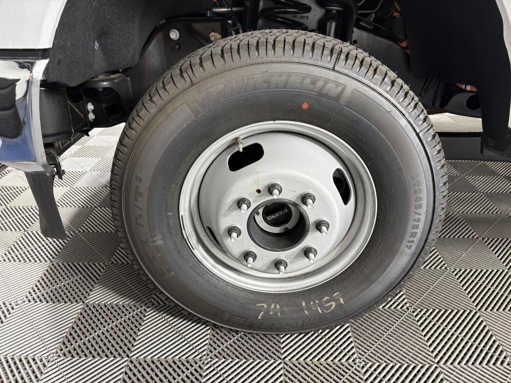 new 2025 Ford F-350 car, priced at $78,423