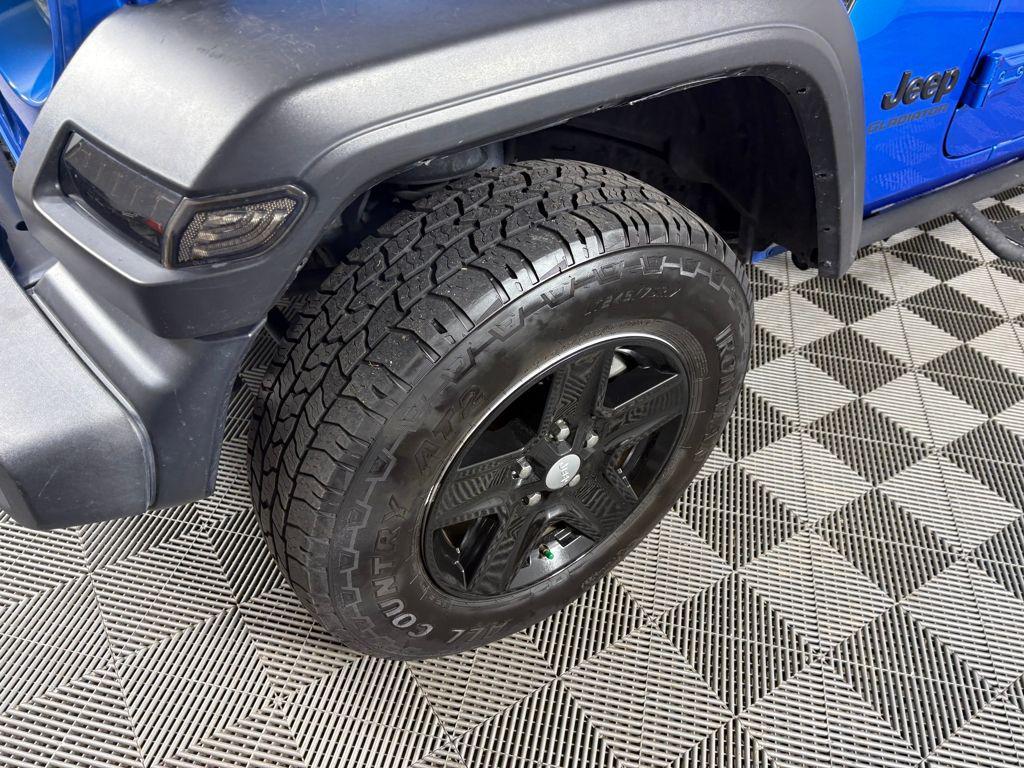 used 2020 Jeep Gladiator car, priced at $26,999