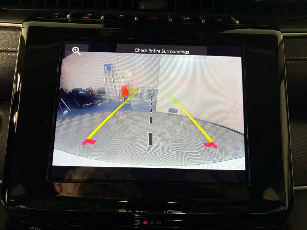 used 2023 Jeep Grand Cherokee car, priced at $26,995