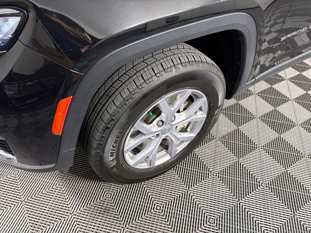 used 2022 Jeep Grand Cherokee L car, priced at $28,699