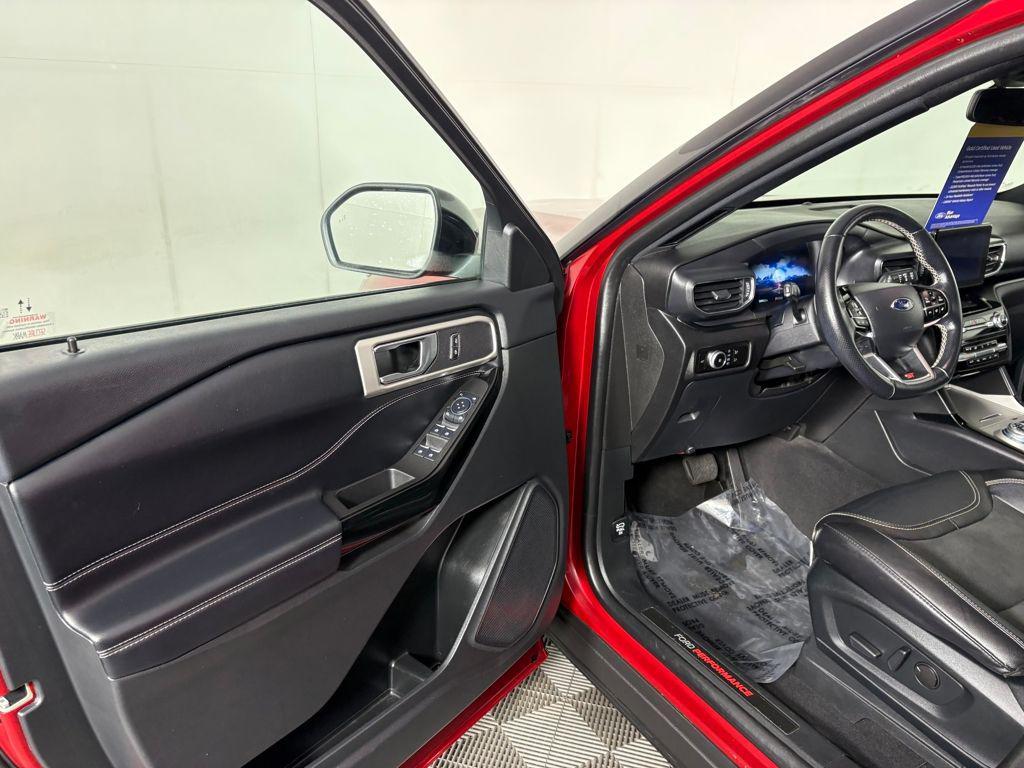 used 2023 Ford Explorer car, priced at $36,995