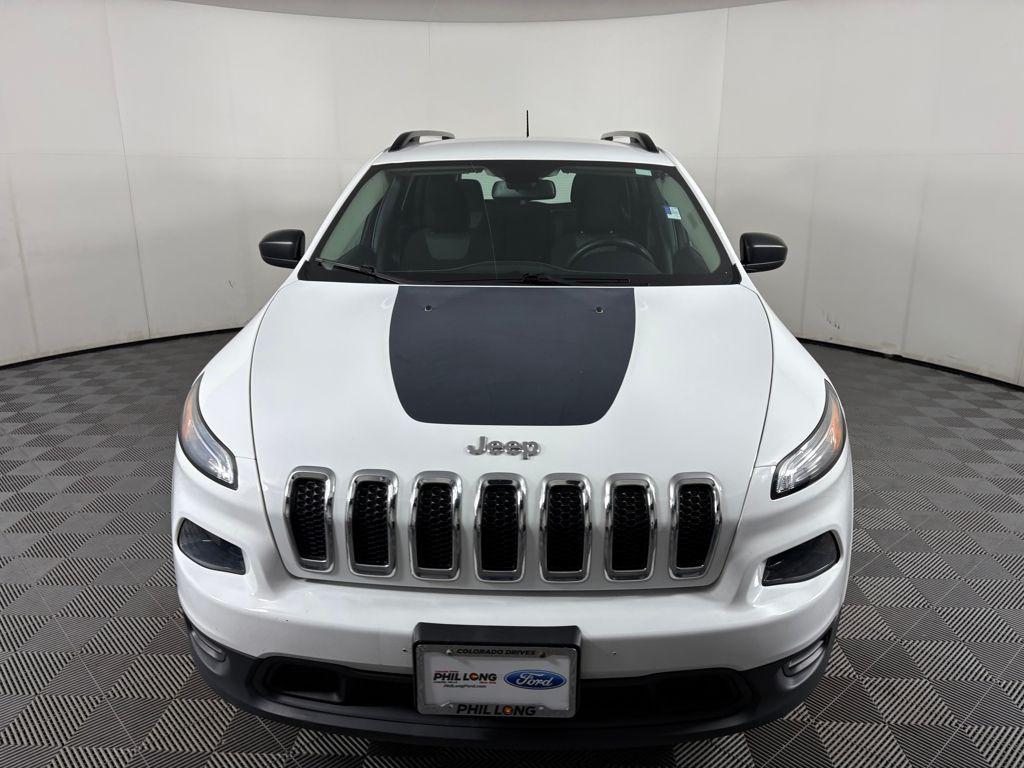 used 2015 Jeep Cherokee car, priced at $10,995