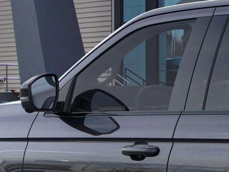 new 2025 Ford Expedition car, priced at $80,015