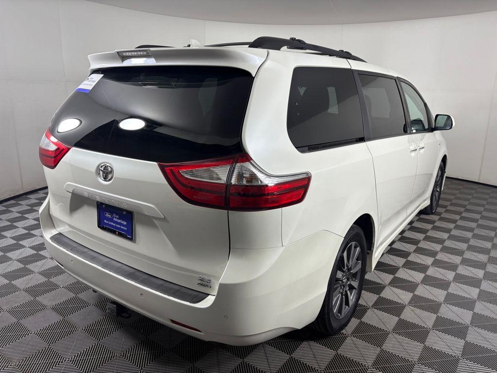 used 2018 Toyota Sienna car, priced at $26,999