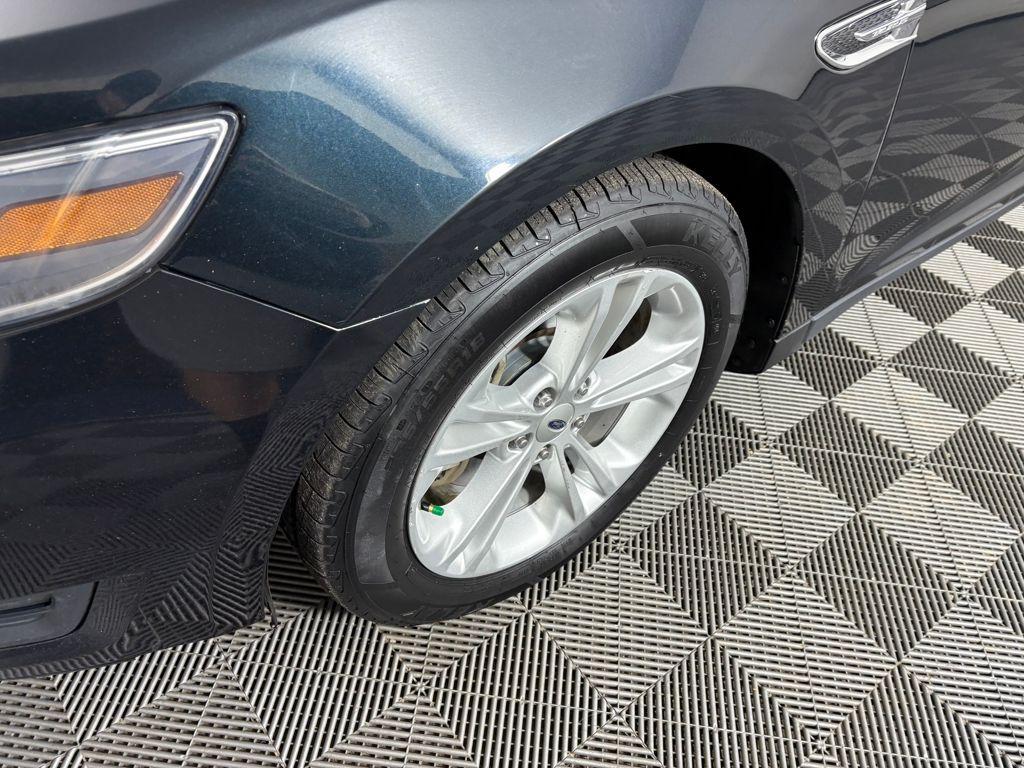 used 2014 Ford Taurus car, priced at $9,995