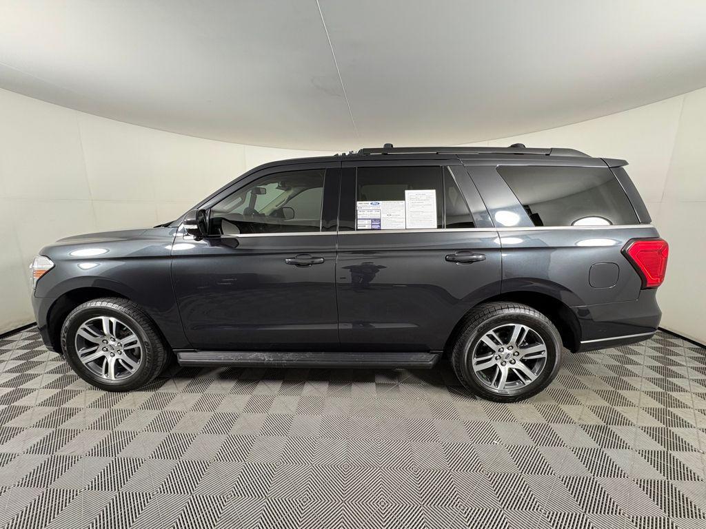 used 2024 Ford Expedition car, priced at $52,295