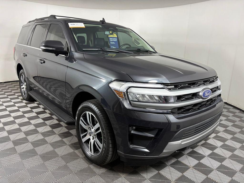 used 2024 Ford Expedition car, priced at $52,295