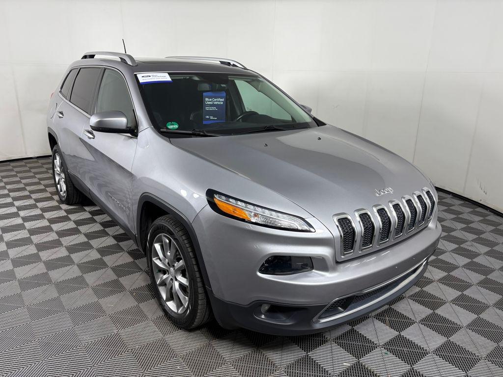 used 2018 Jeep Cherokee car, priced at $15,495